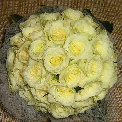זר כלה ורדים לבנים - פרחי אוריינטל