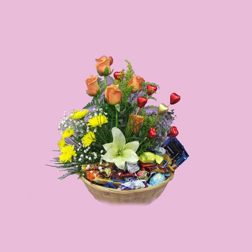 סלסלה עם פרחים מק''ט 66 - פרחי לב