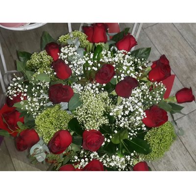 זר ורדים רומנטי - דבי פרחים