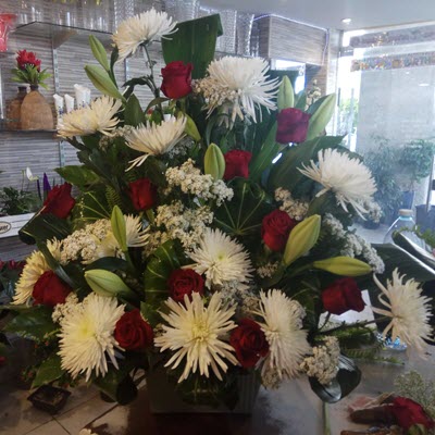 סידור במה - לה רוז דה פריז