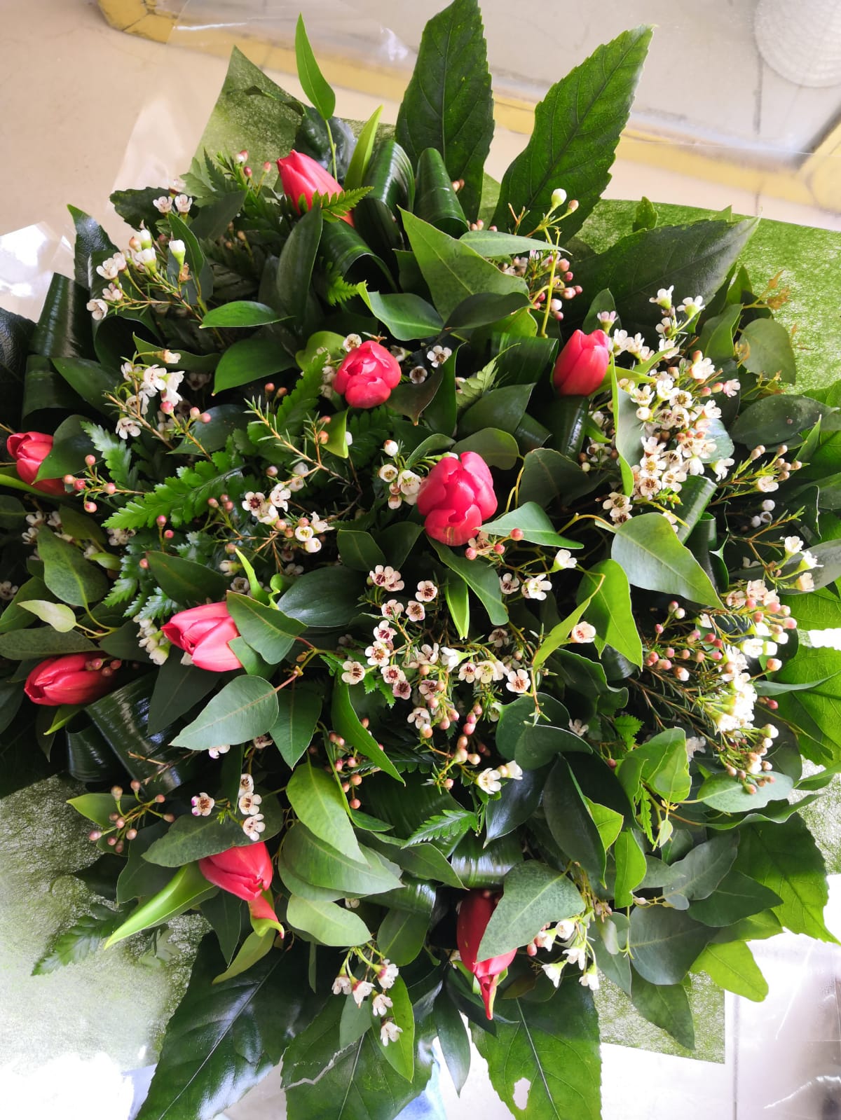 זר 21 פרחי ענבל