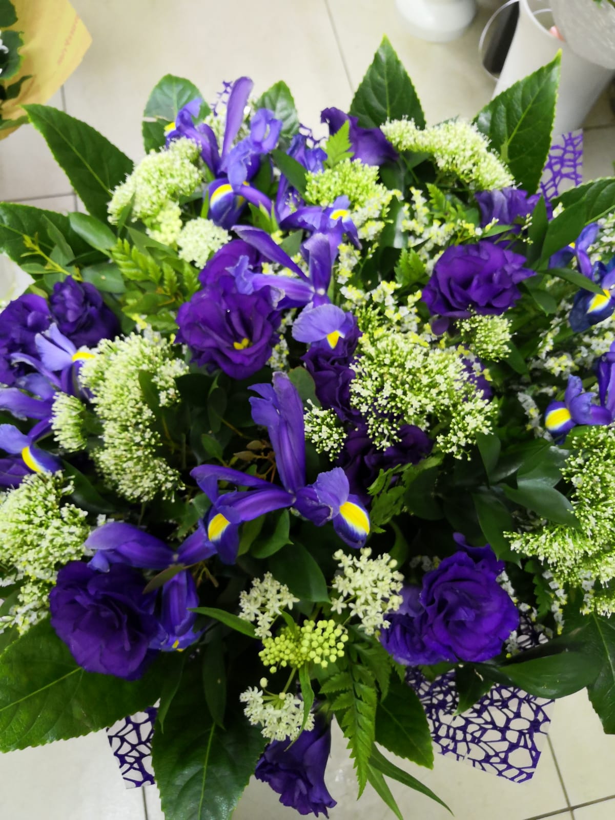 זר 21 פרחי ענבל