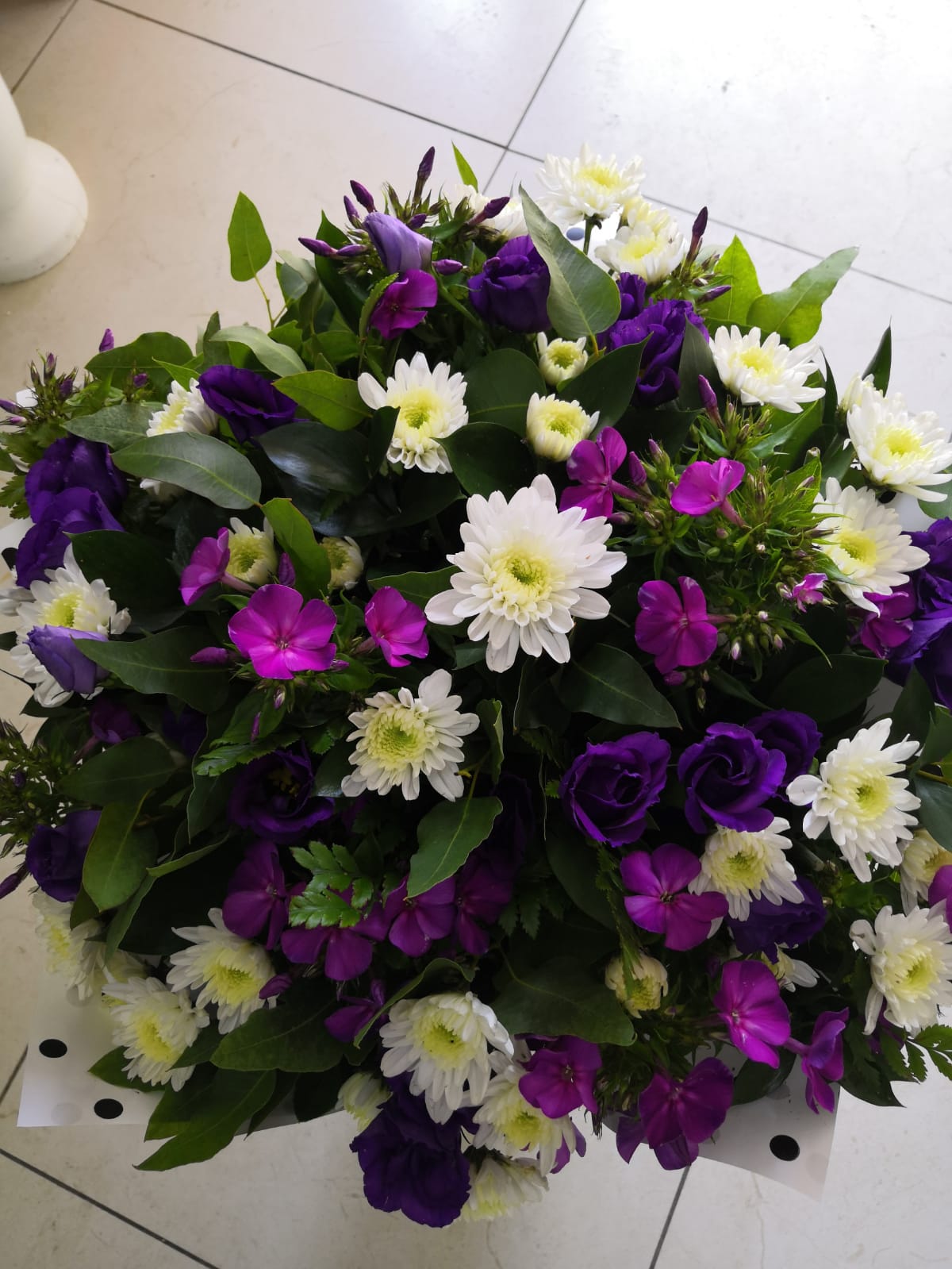 זר 21 פרחי ענבל