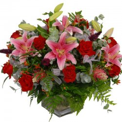 זר פרחים פנטזיה - הדר