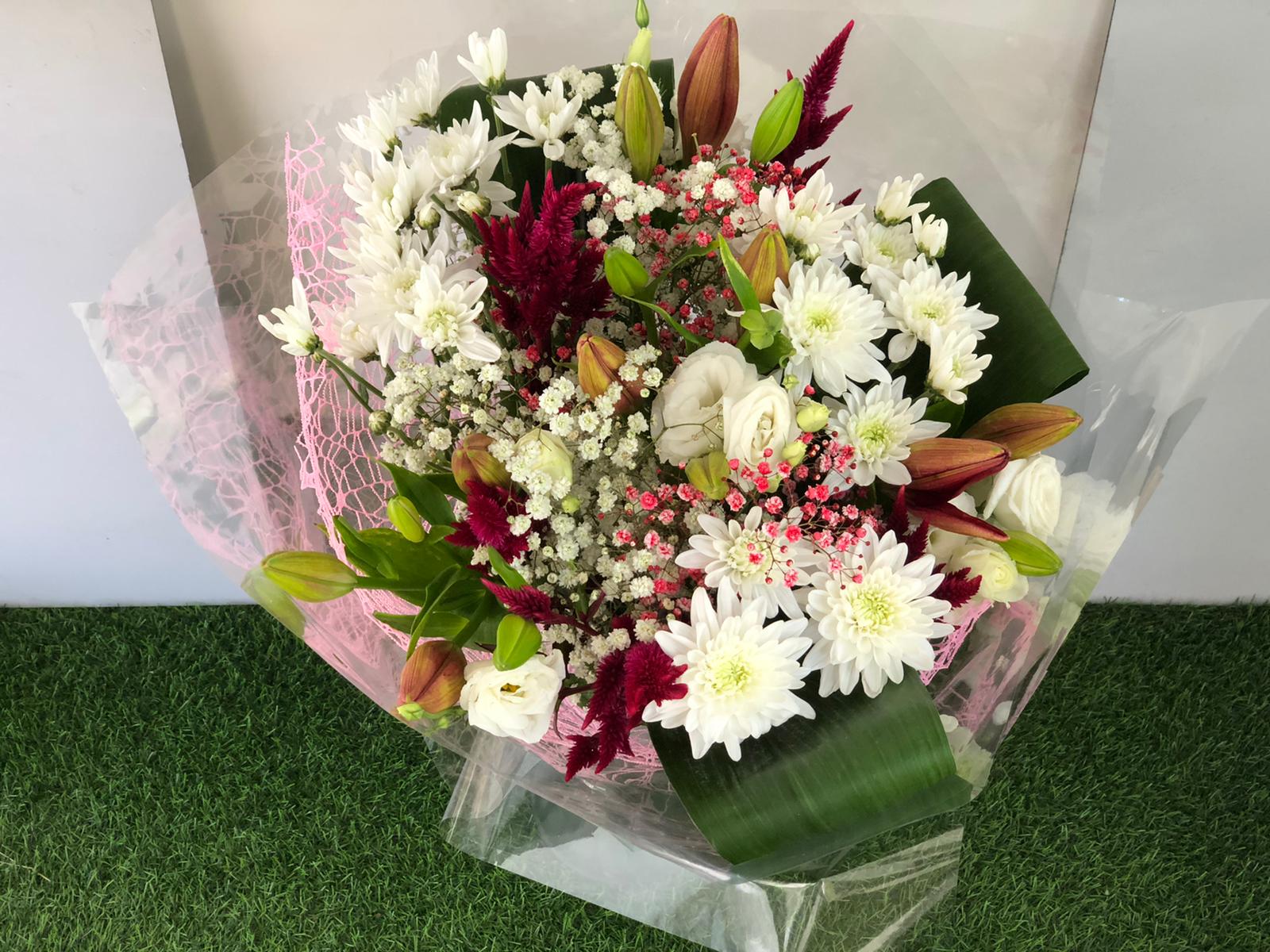 זר 1 - ממלכת הבלונים והפרחים