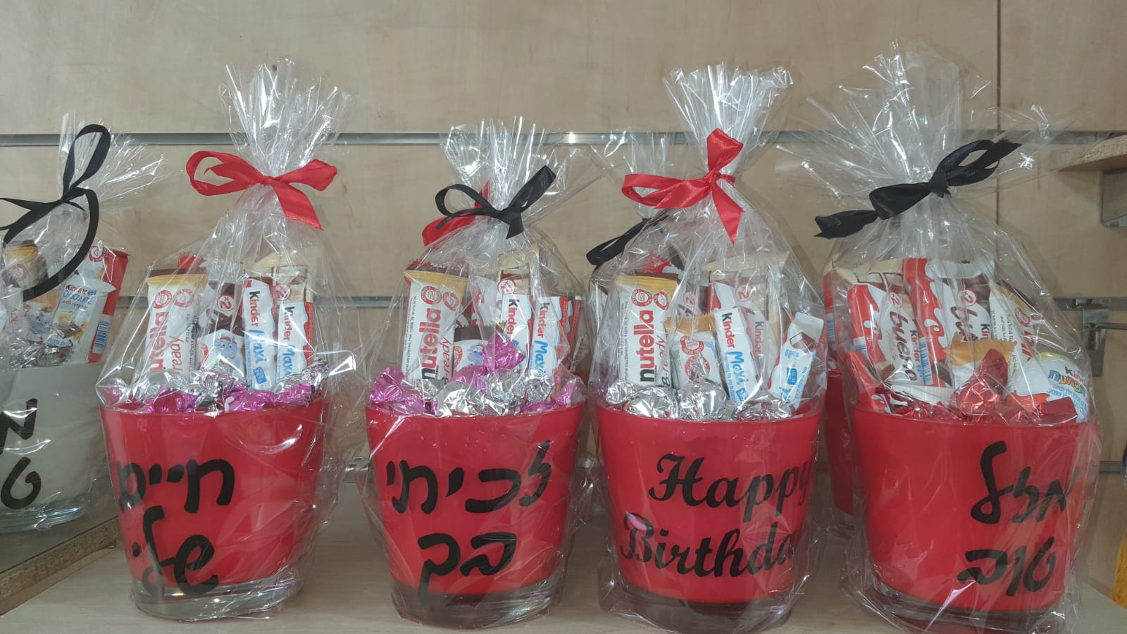 זר 6 - ממלכת הבלונים והפרחים