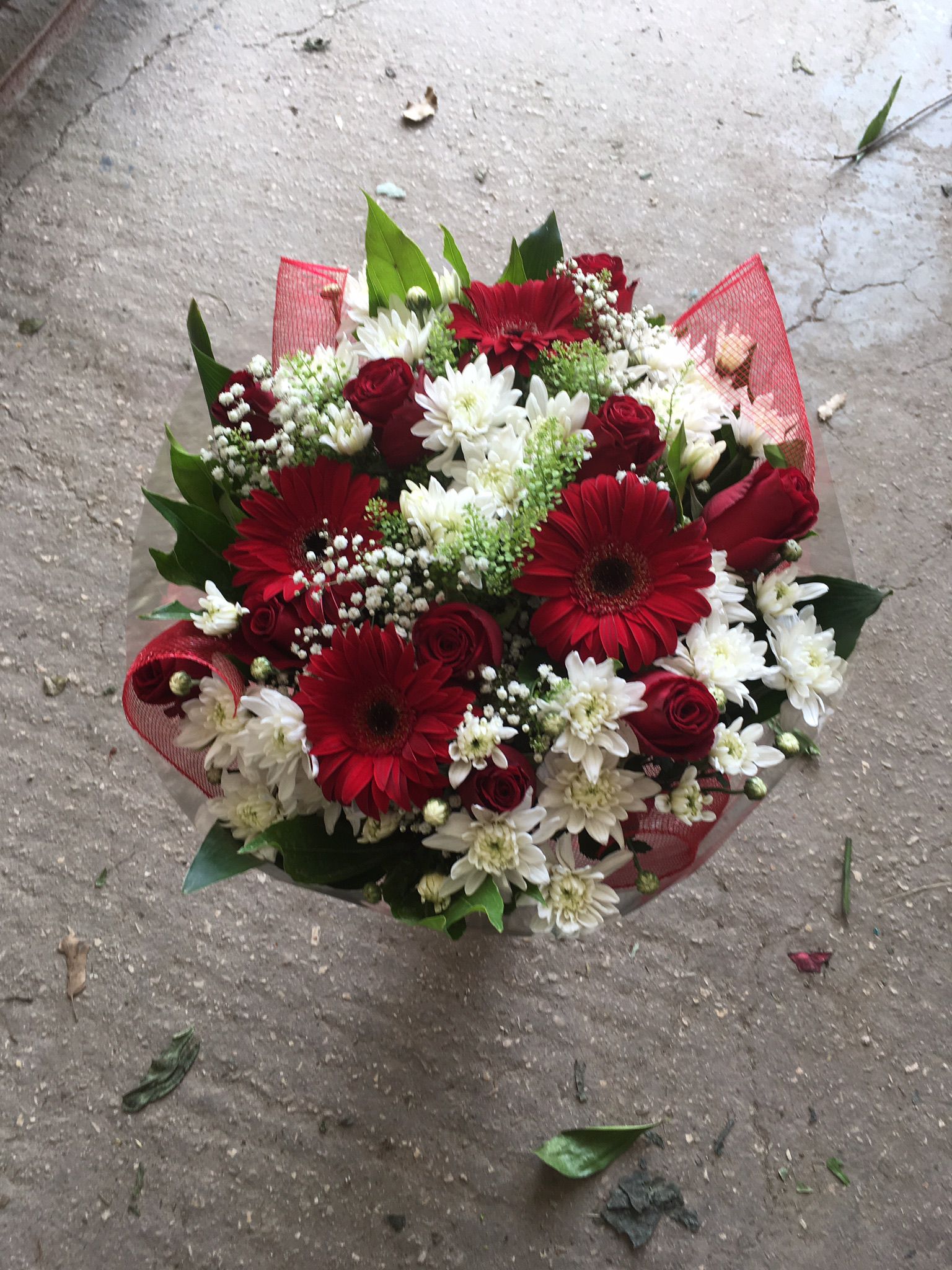 זר 32 - פרח וסימפטיה - זכרון יעקב